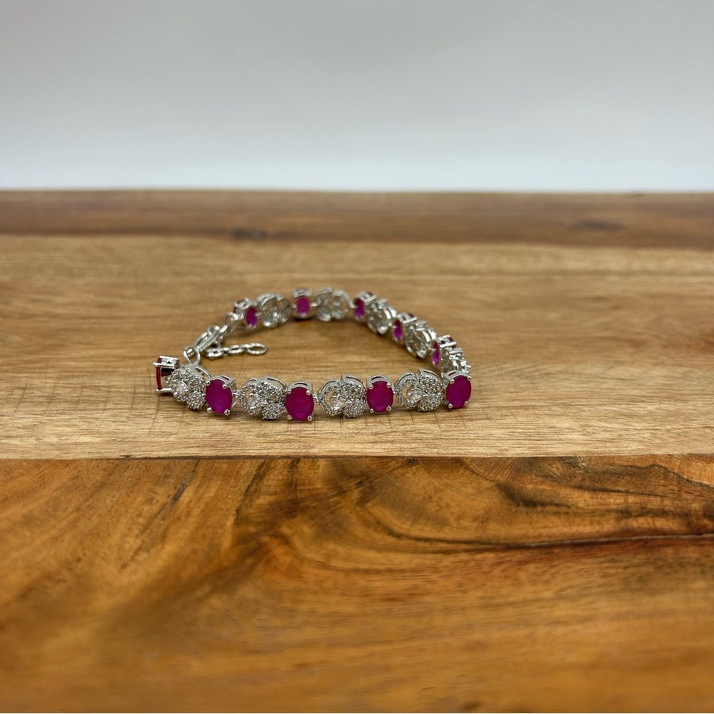 Women Bracelets under 10 dollars